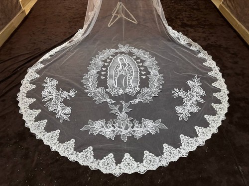 Bridal veil tier our - 1, lady
